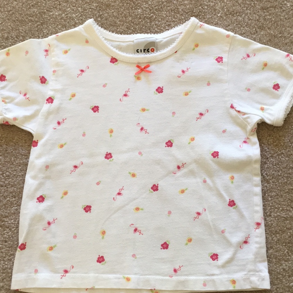 6 PC BUNDLE: Cotton Tops and Jeans - Picture 4 of 7